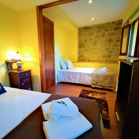 Casa Do Penedo *