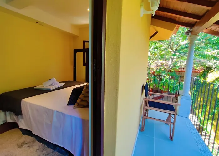 Casa Do Penedo Сasa de vacaciones Castro Laboreiro