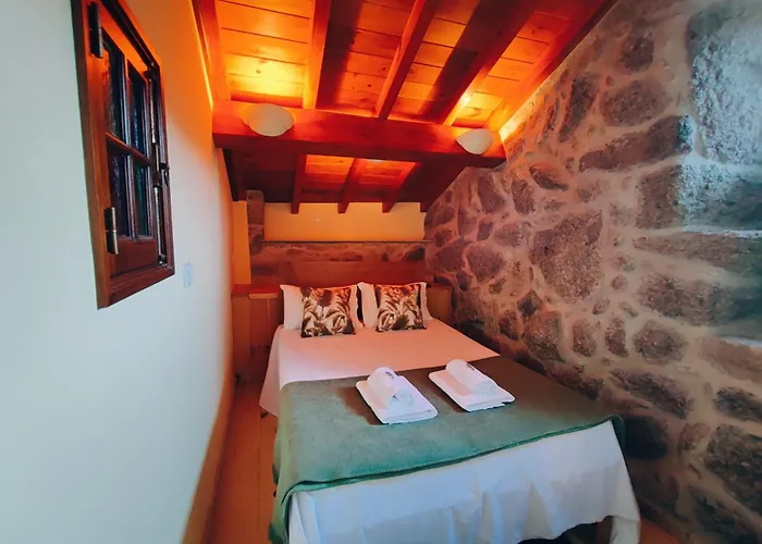 Casa Do Penedo Сasa de vacaciones Castro Laboreiro